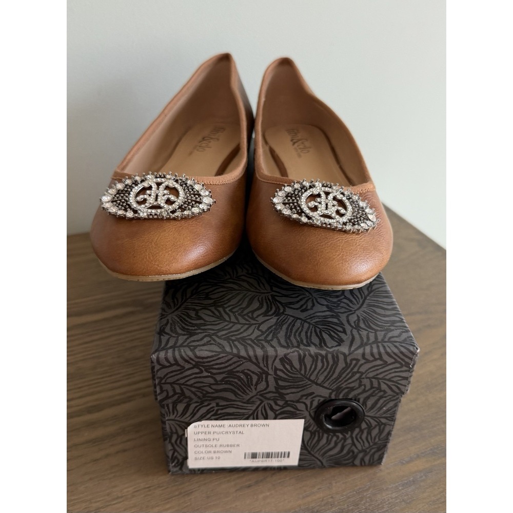Fibi & Clo Audrey Brown Ballet Flats Crystal Logo Womens Size 10 New Bling NIB‎